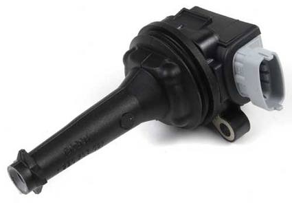 Volvo Ignition Coil 30713417 - Bosch 0221604010